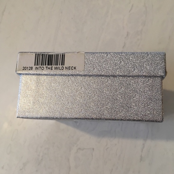 Premier Designs Into the Wild Necklace - Picture 6 of 6